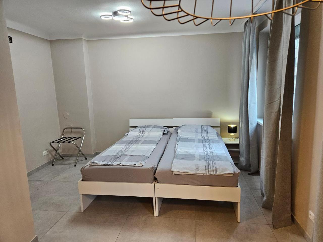 Danube Apartament *